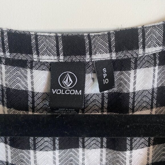 Volcom S/P/10 black and white plaid shirt - Picture 2 of 9